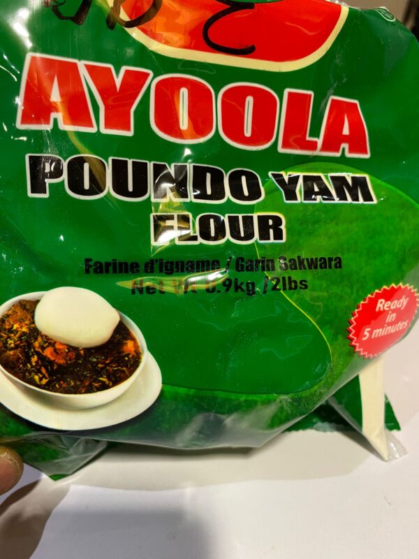 AYOOLA POUNDO YAM FLOUR 900g